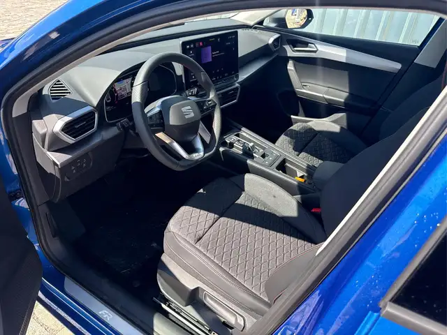 Seat Leon Leon view 6