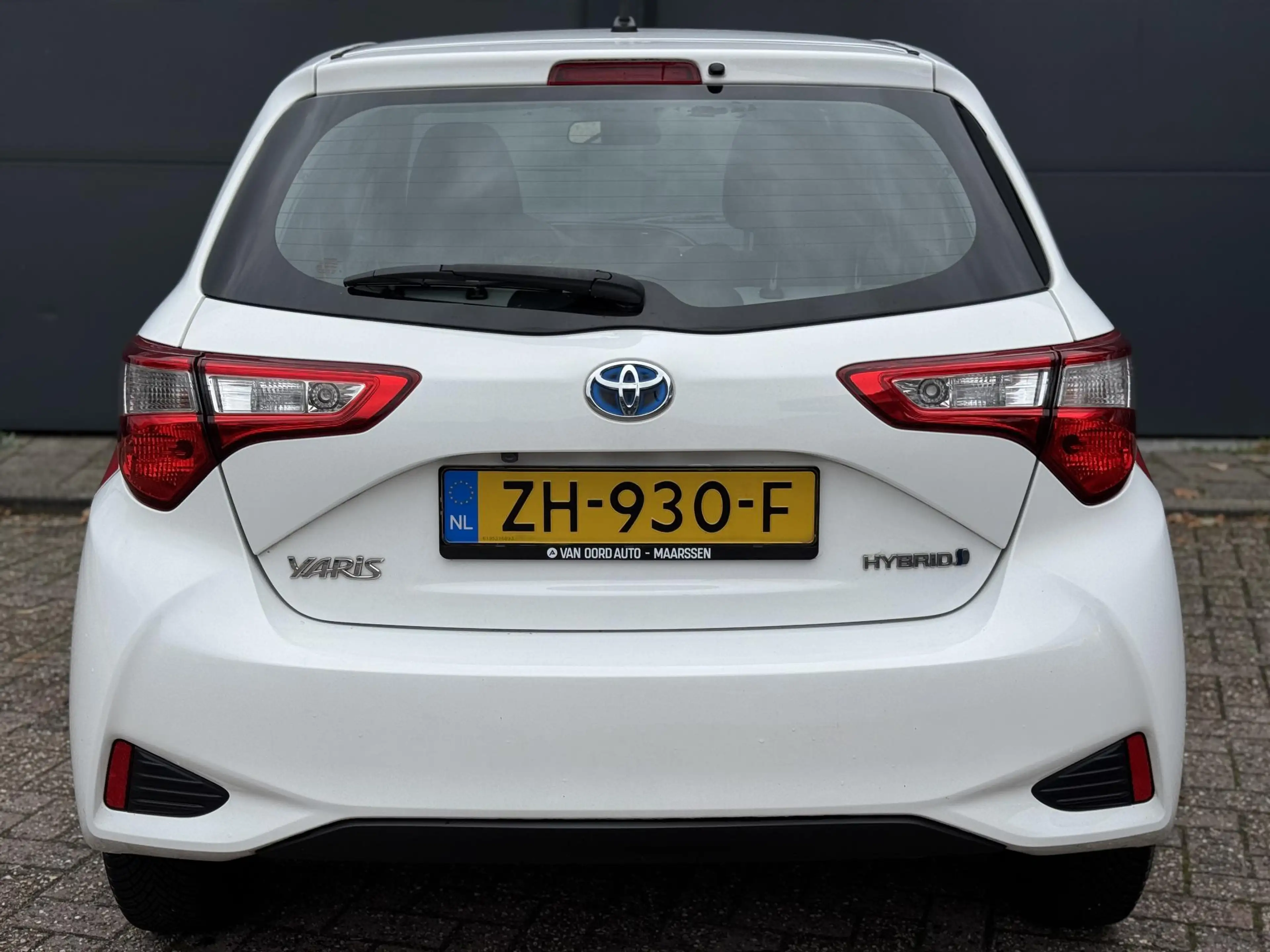 Toyota Yaris 1.5 Hybrid Executive / NL Auto / Camera — photo 19