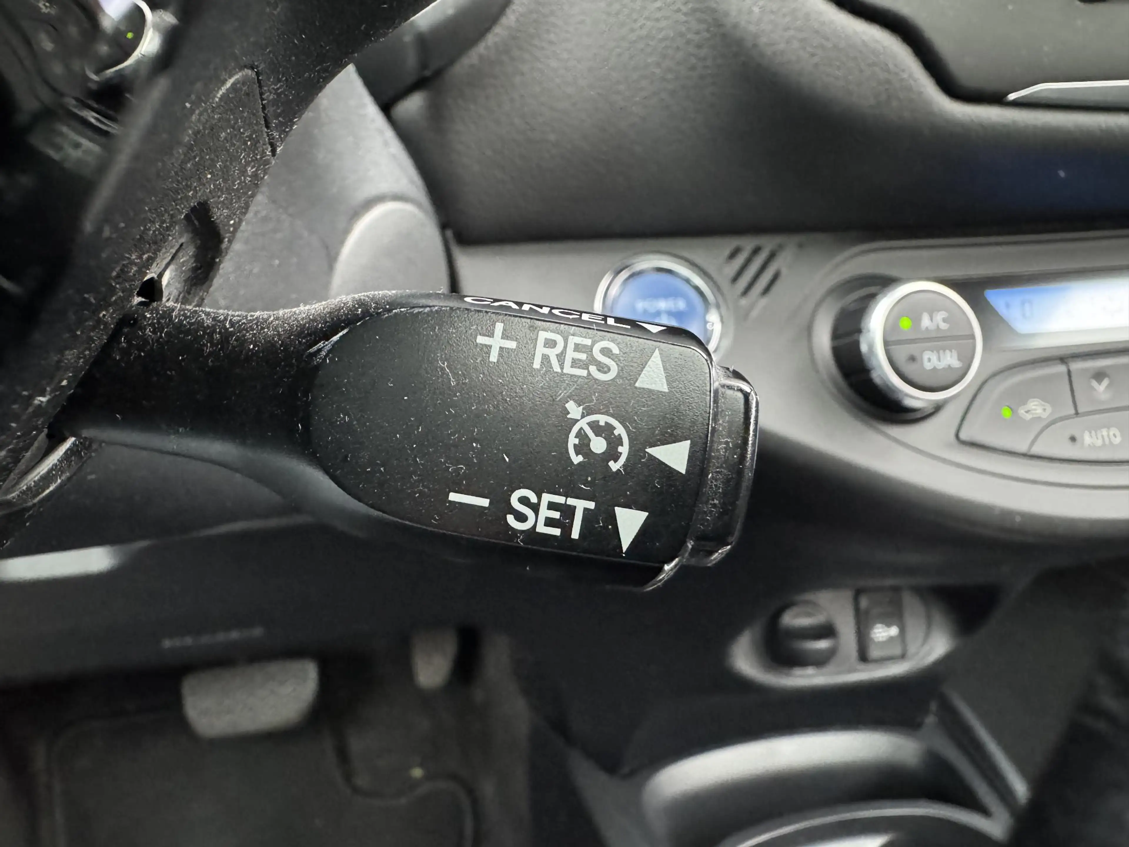 Toyota Yaris 1.5 Hybrid Executive / NL Auto / Camera — photo 23