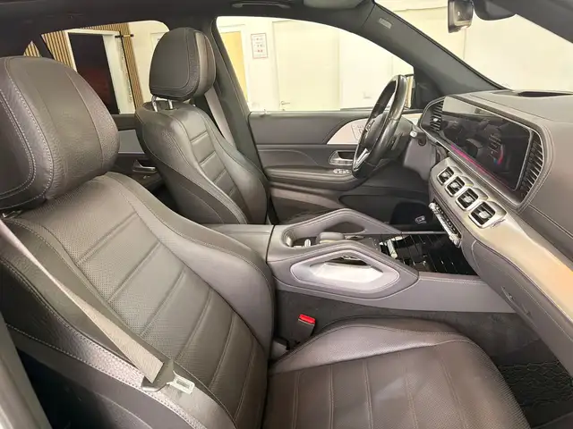 Mercedes-Benz Gle view 15