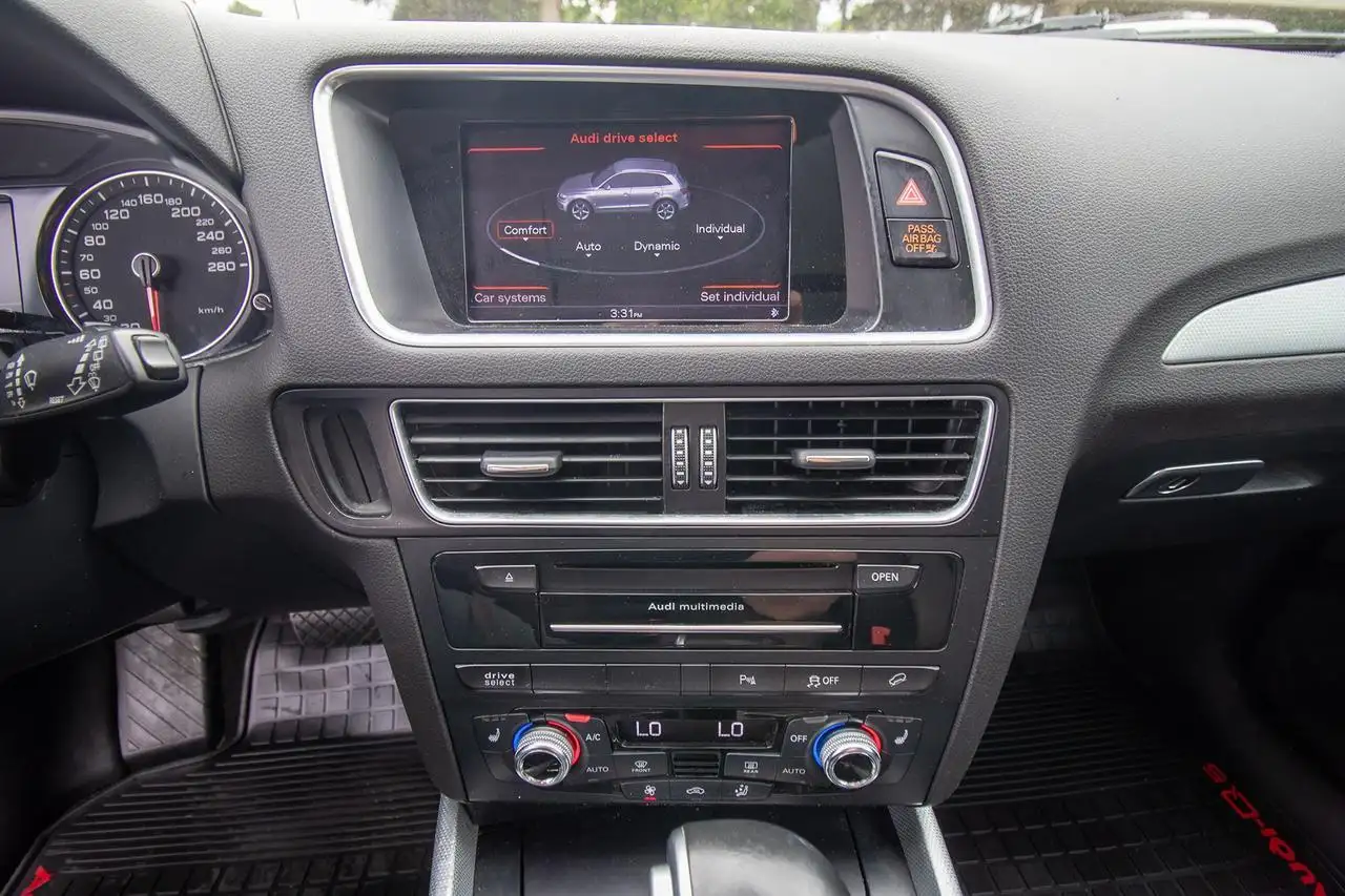 Audi Q5 снимка Audi Q5