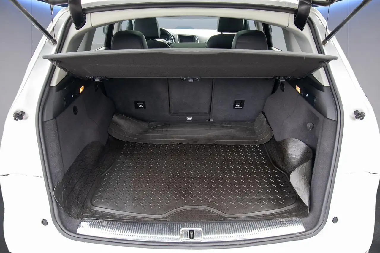 Audi Q5 снимка Audi Q5