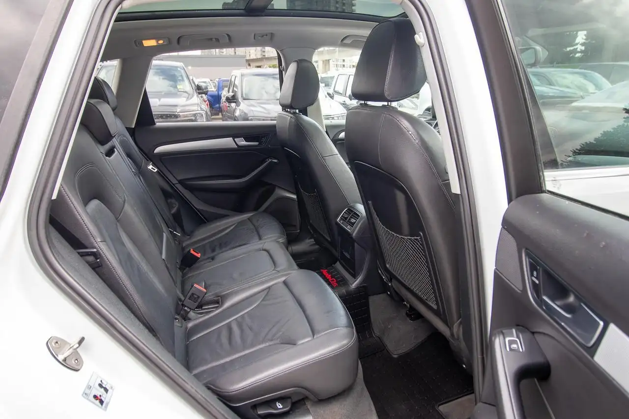 Audi Q5 снимка Audi Q5
