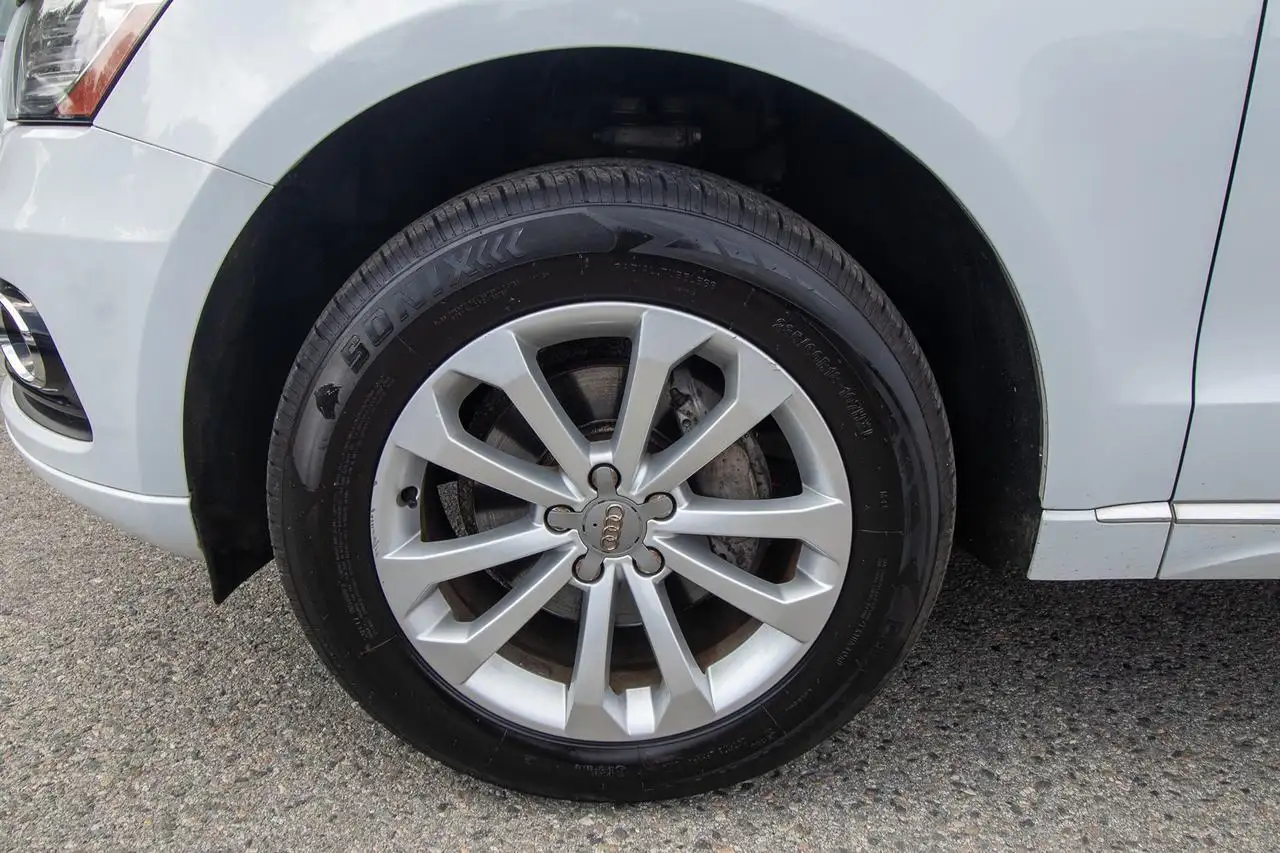Audi Q5 снимка Audi Q5
