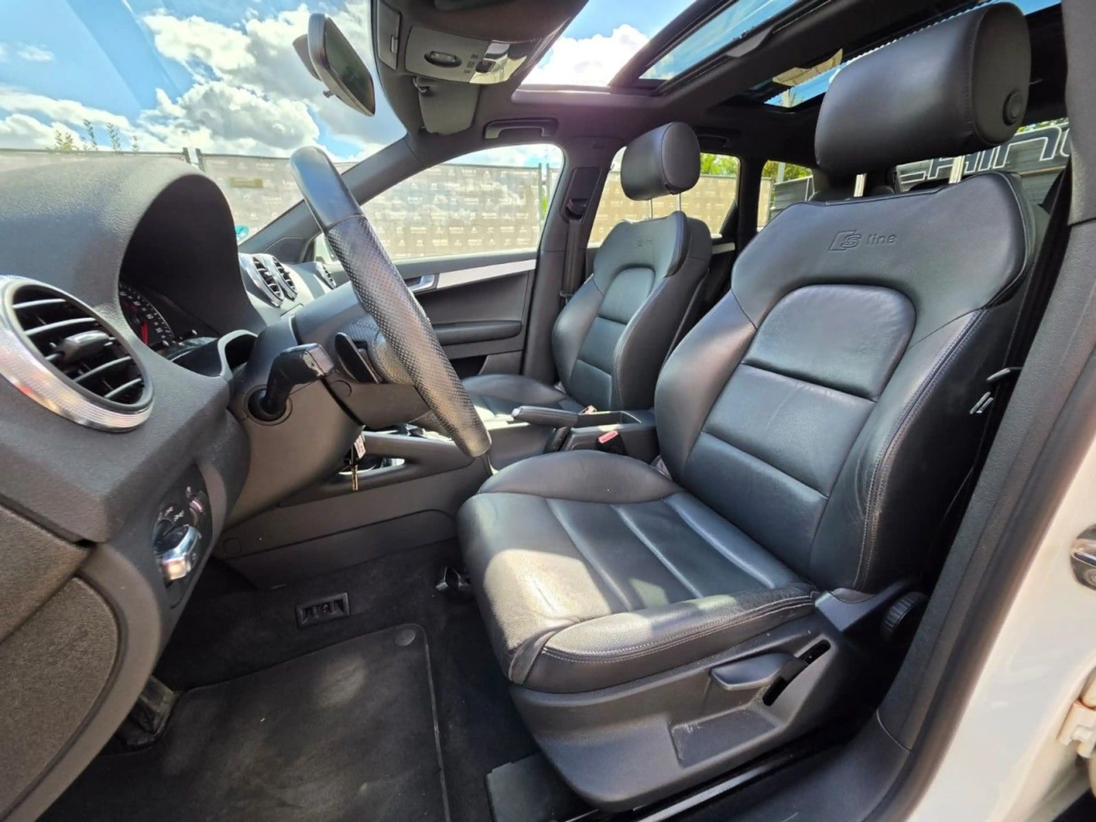Audi A3 2.0 TFSI S-line Sportpaket plus quattro LEDER — photo 7