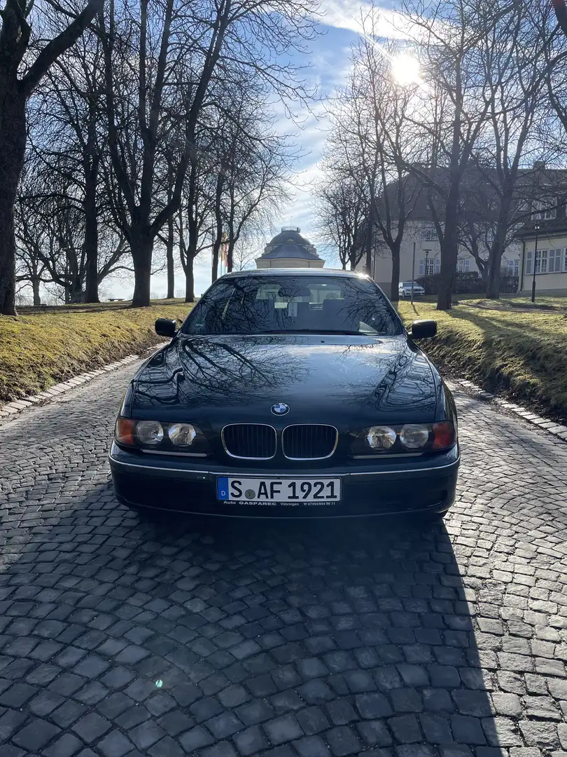 BMW 520 520i touring Green - 1