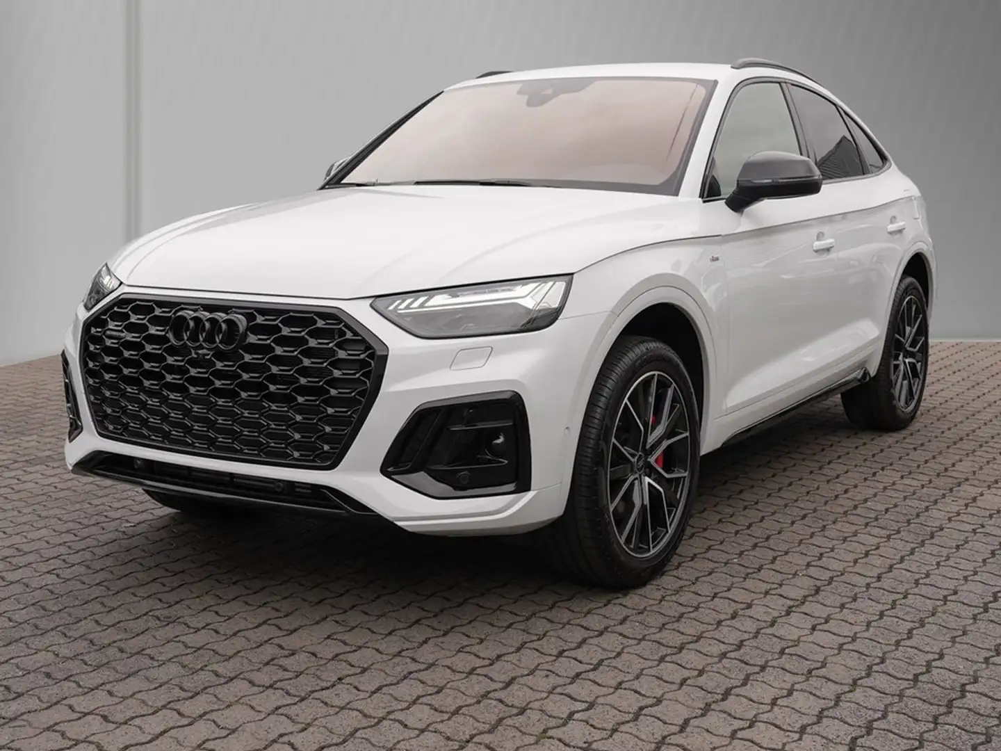 Audi Q5 Sportback 55 TFSIe S line Sport edition Weiß - 2