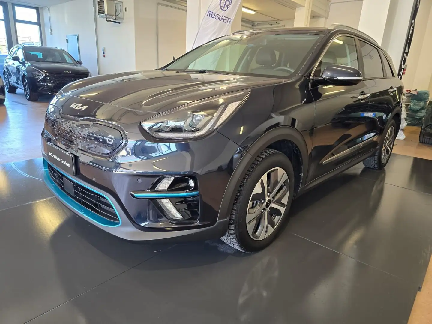 Kia e-Niro e-Niro 64 kWh Evolution Bleu - 1