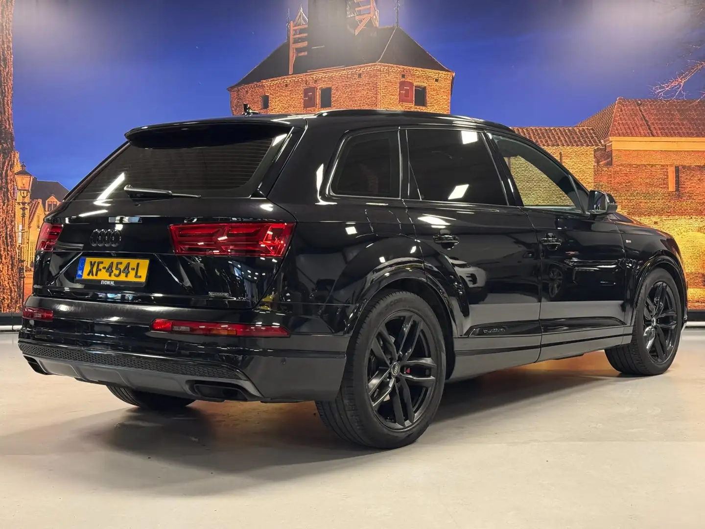 Audi Q7 3.0 TDI Quattro S-Line Aut Panodak Leer Bose HUD C Zwart - 2