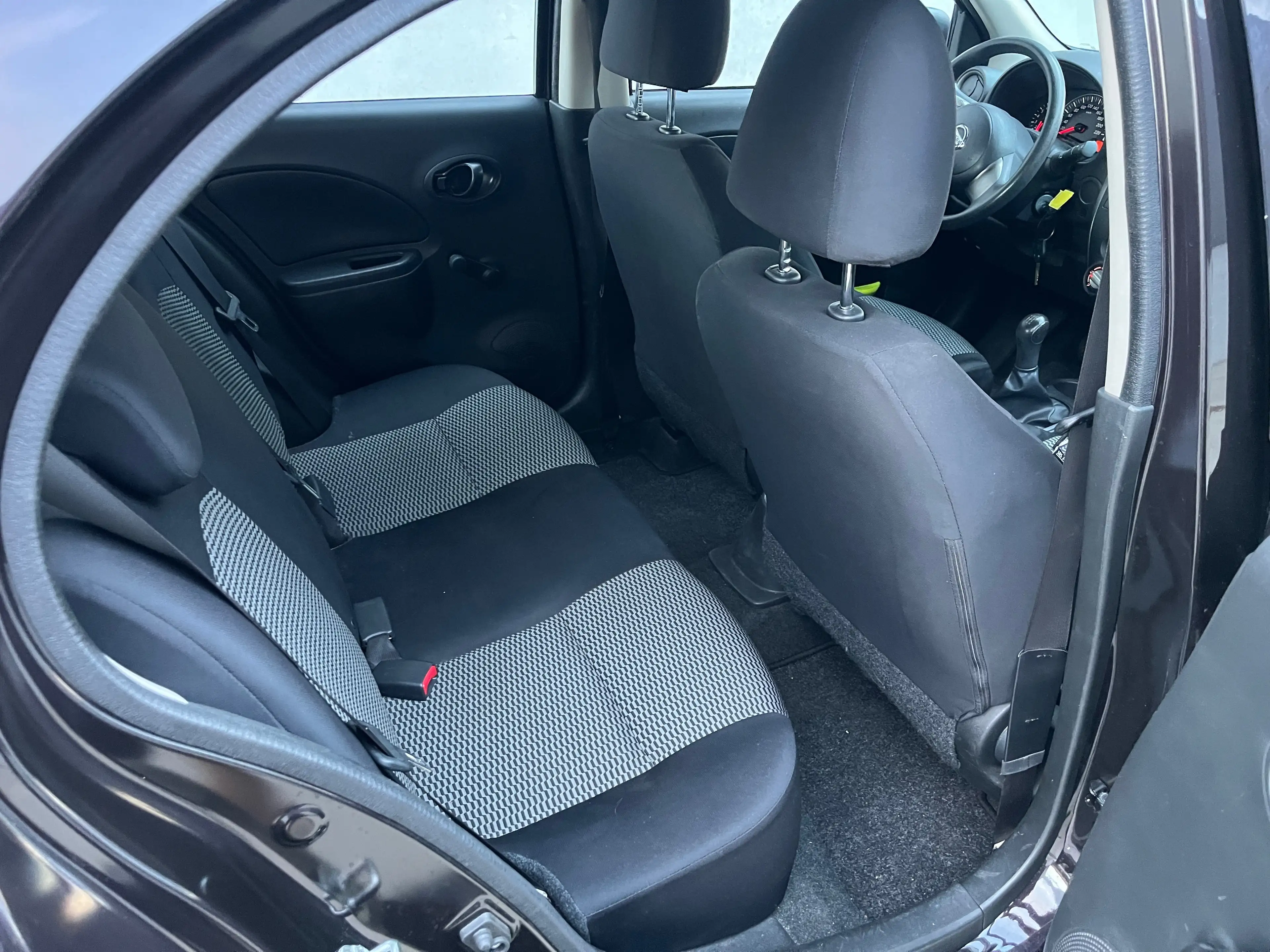 Nissan Micra Micra 1.2i — photo 11