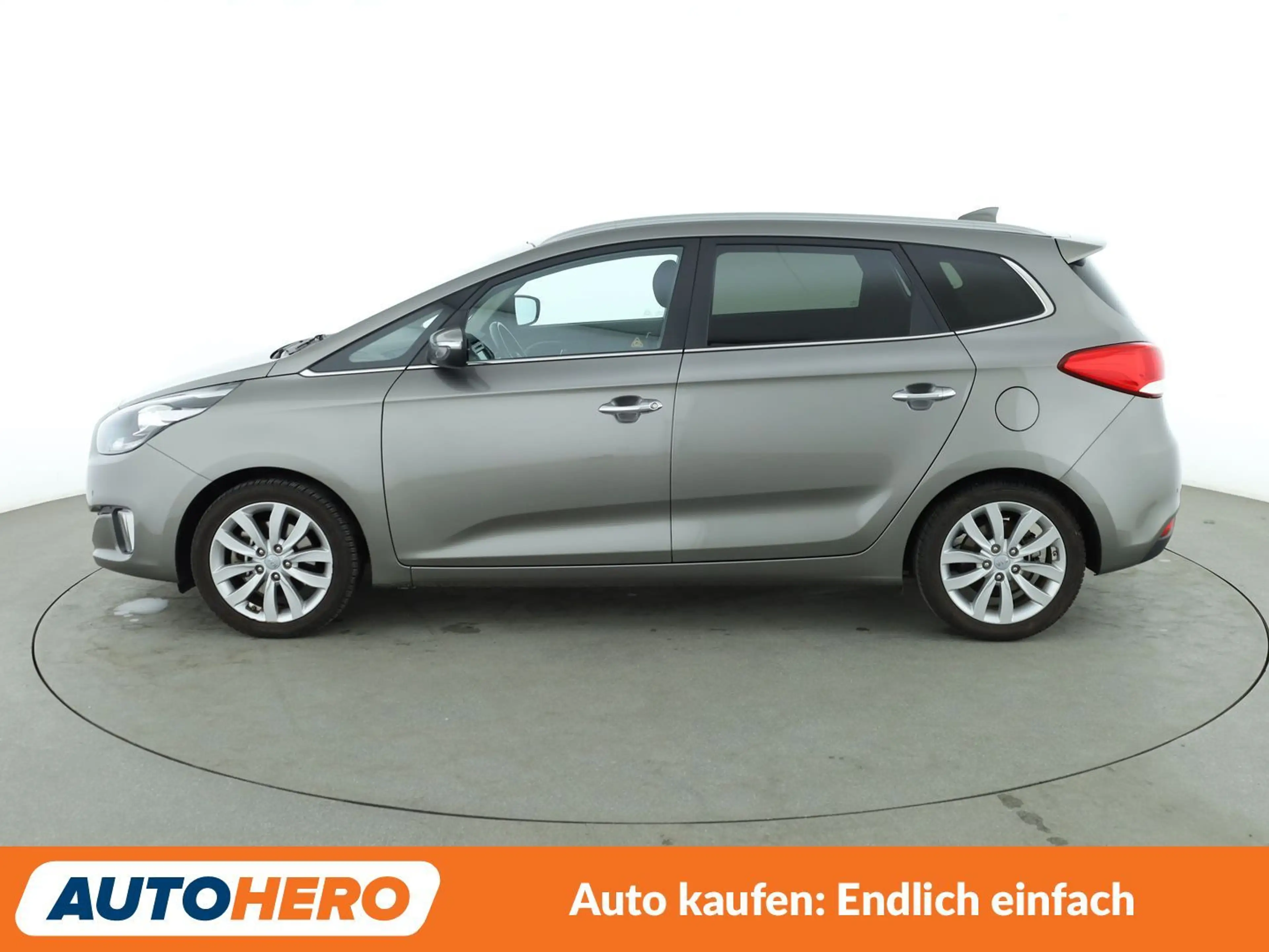 Kia Carens 1.6 GDI UEFA Euro 2016*NAVI*TEMPO*CAM*PDC* — photo 3