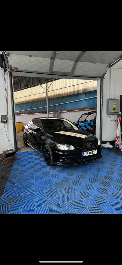 Volkswagen Jetta 2.0 GLI DSG Highline America 230cv - 1