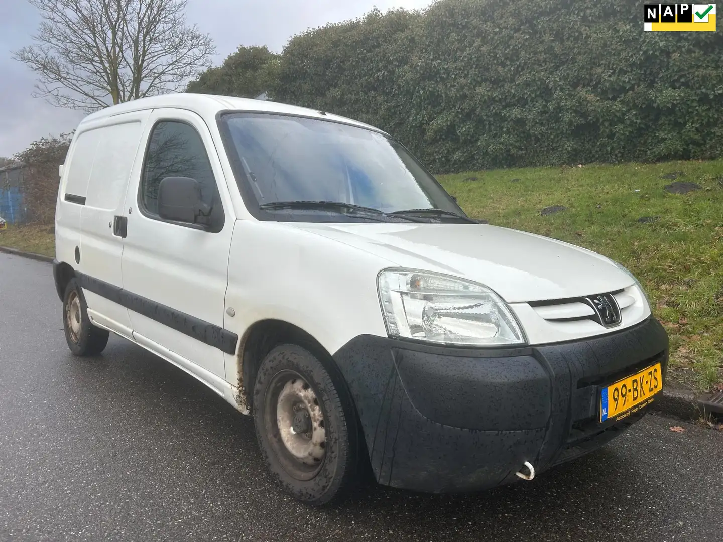 Peugeot Partner 170C 1.9 D APK 02-2027 Weiß - 1