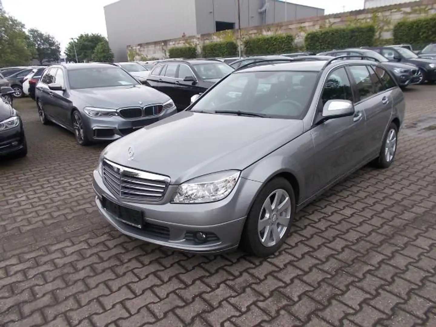 Mercedes-Benz C 180 T Kombi, Klimaautom., zus. Alu Winterräder Gris - 1