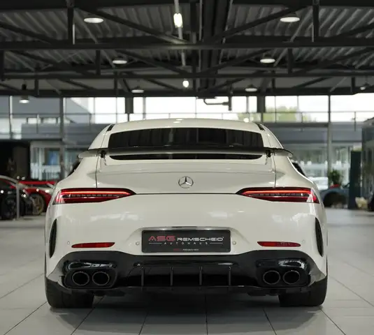 Mercedes-Benz Amg GT view 8