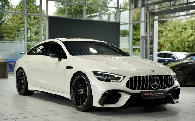 Mercedes-Benz Amg GT view 5