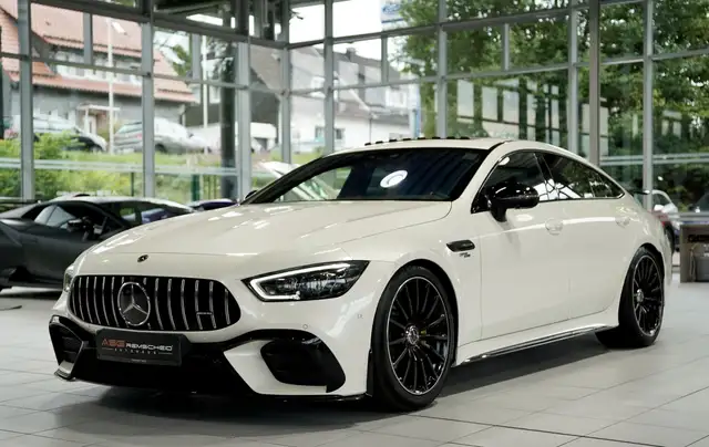 Mercedes-Benz Amg GT view 4