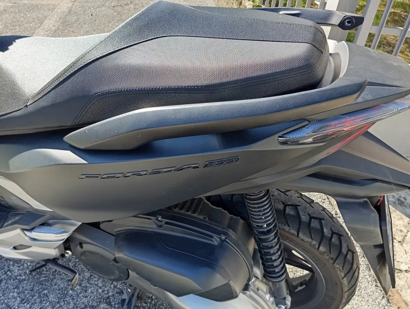 Honda Forza 300 ABS Nero - 2