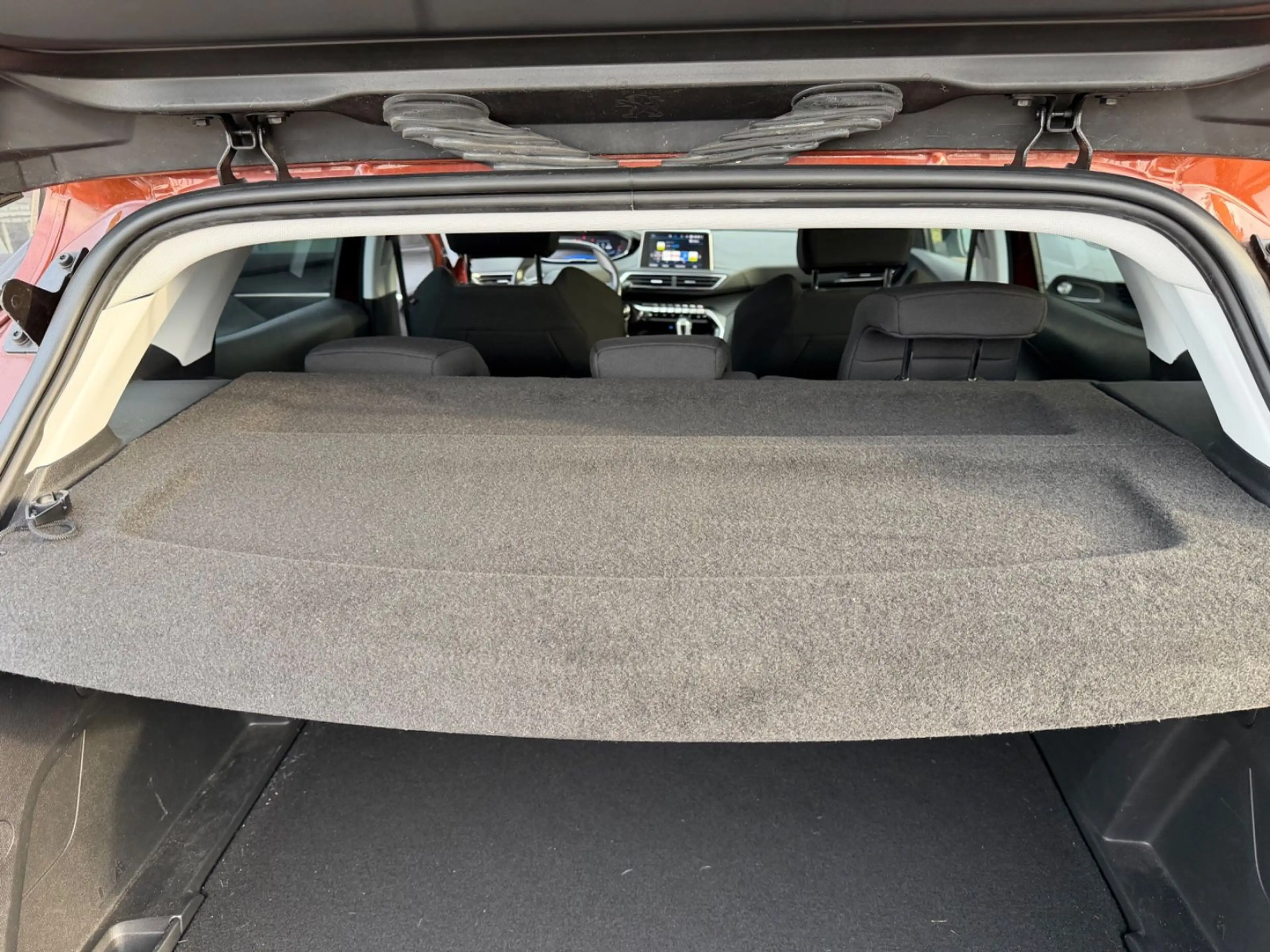 Peugeot 3008 Active — photo 13