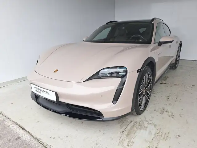 Porsche Taycan 4 Cross Turismo