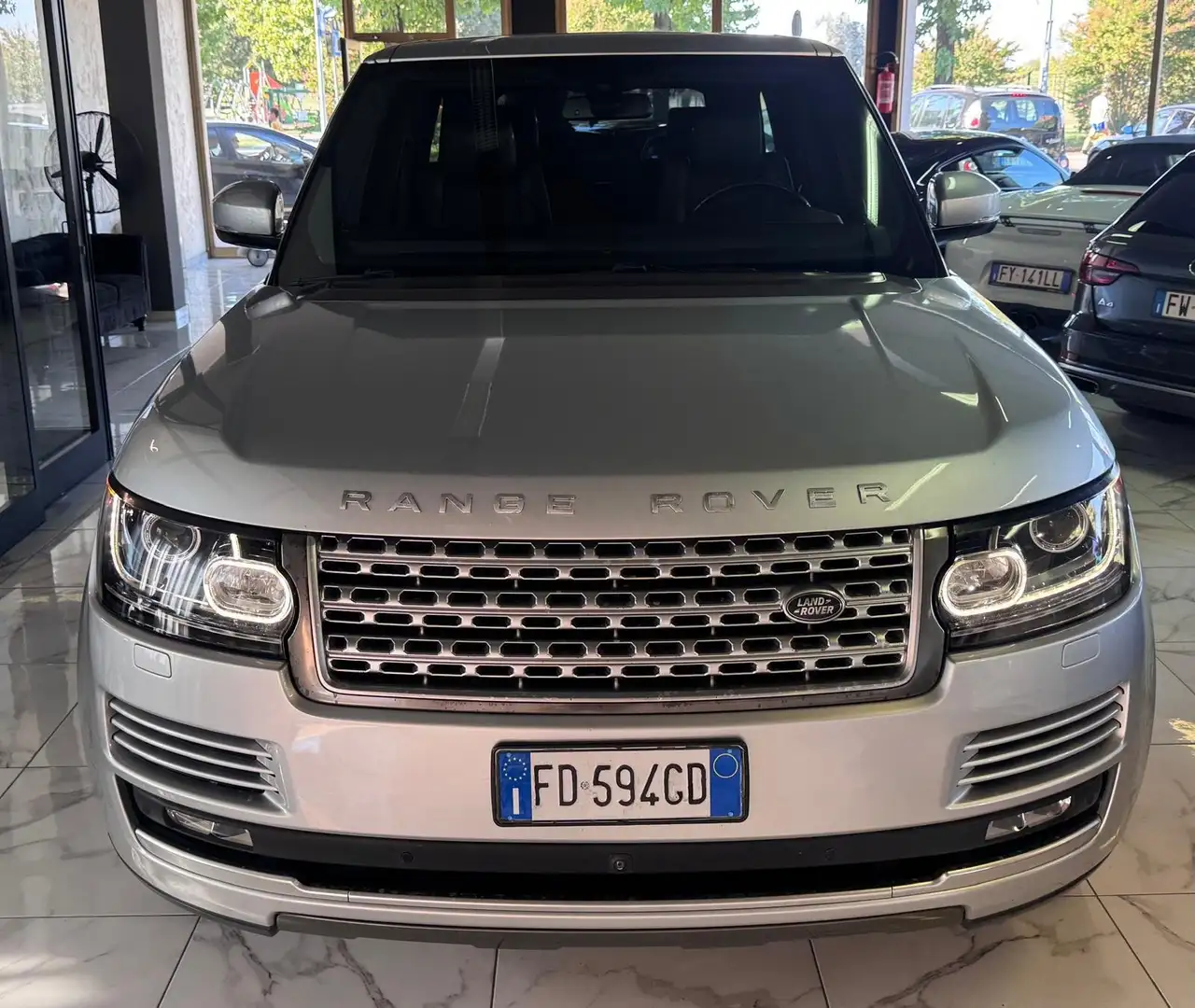 Land Rover Range Rover Vogue+Pelle+MeridianSound - 2