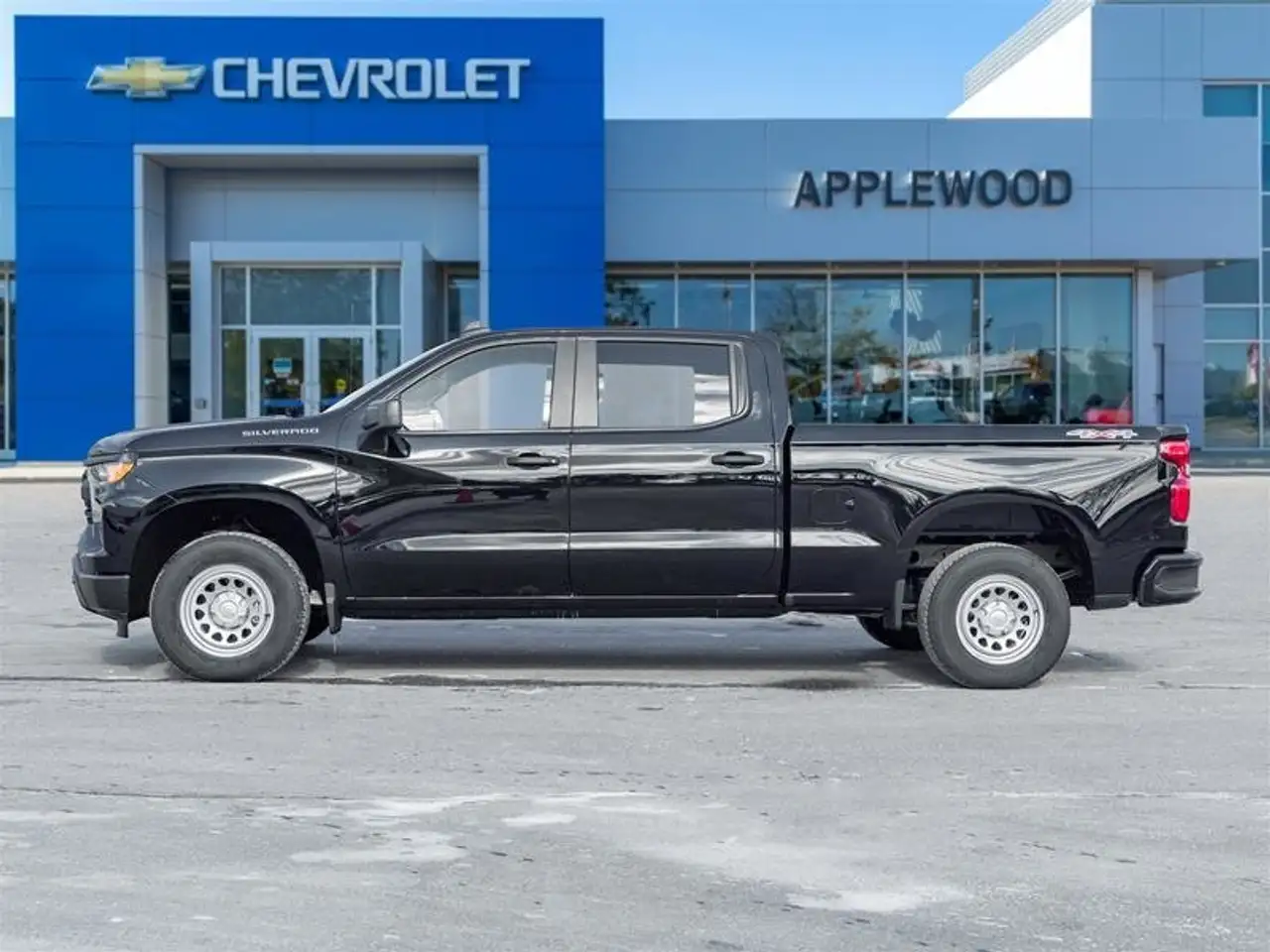 Chevrolet Silverado 1500 снимка Chevrolet Silverado 1500