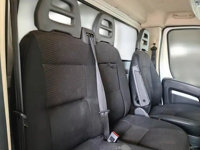 Peugeot Boxer view 10