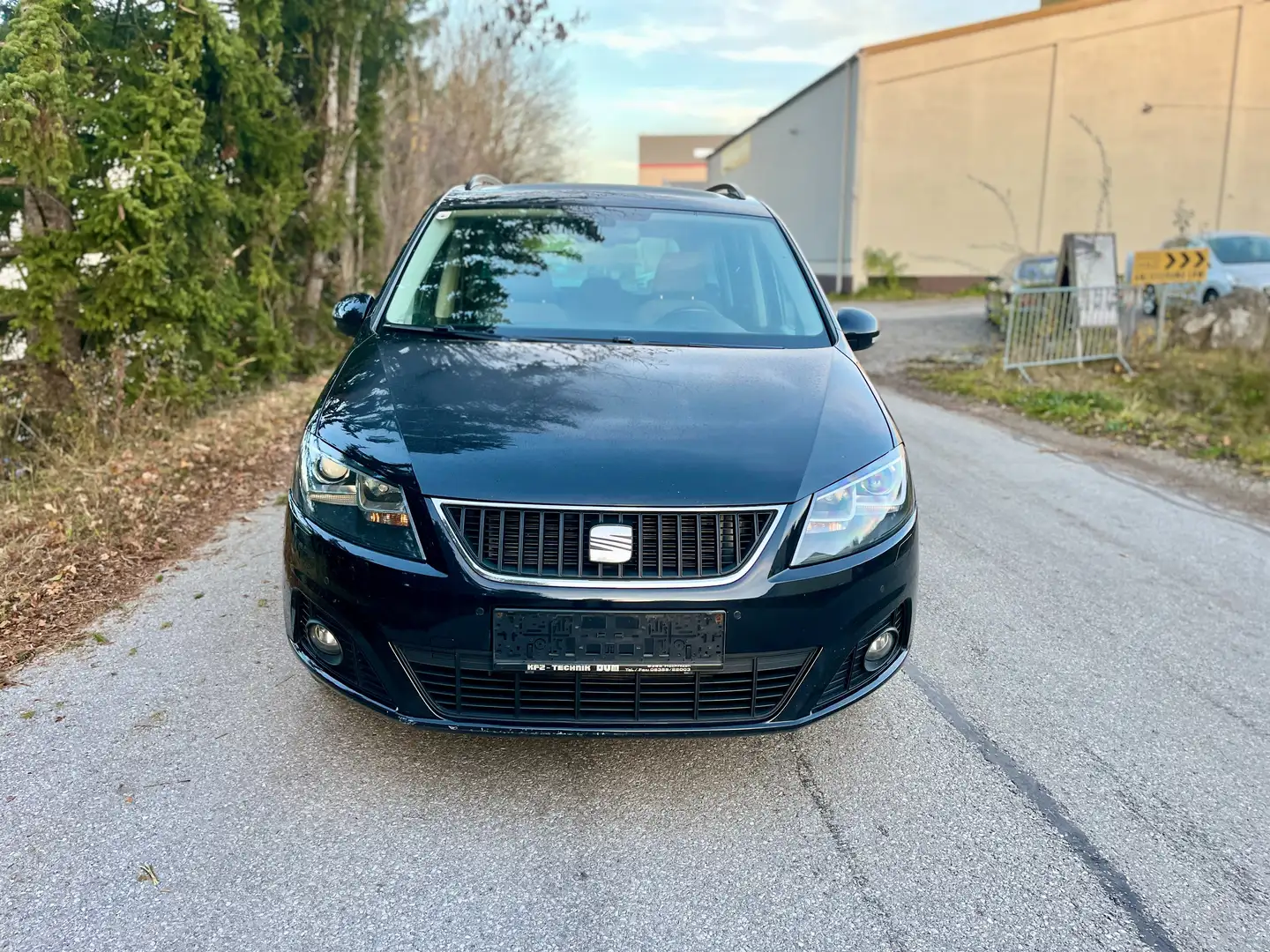 SEAT Alhambra Style Allrad 2.0TDI mit Pickerl Schwarz - 2