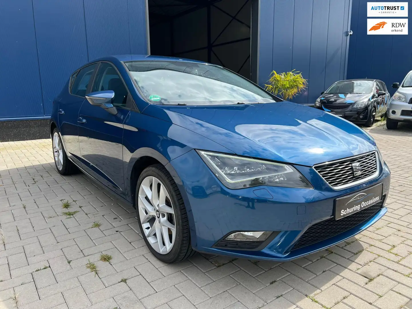 SEAT Leon 1.2 TSI Style Business / PDC / CRUISTE CONTROL / C Bleu - 1