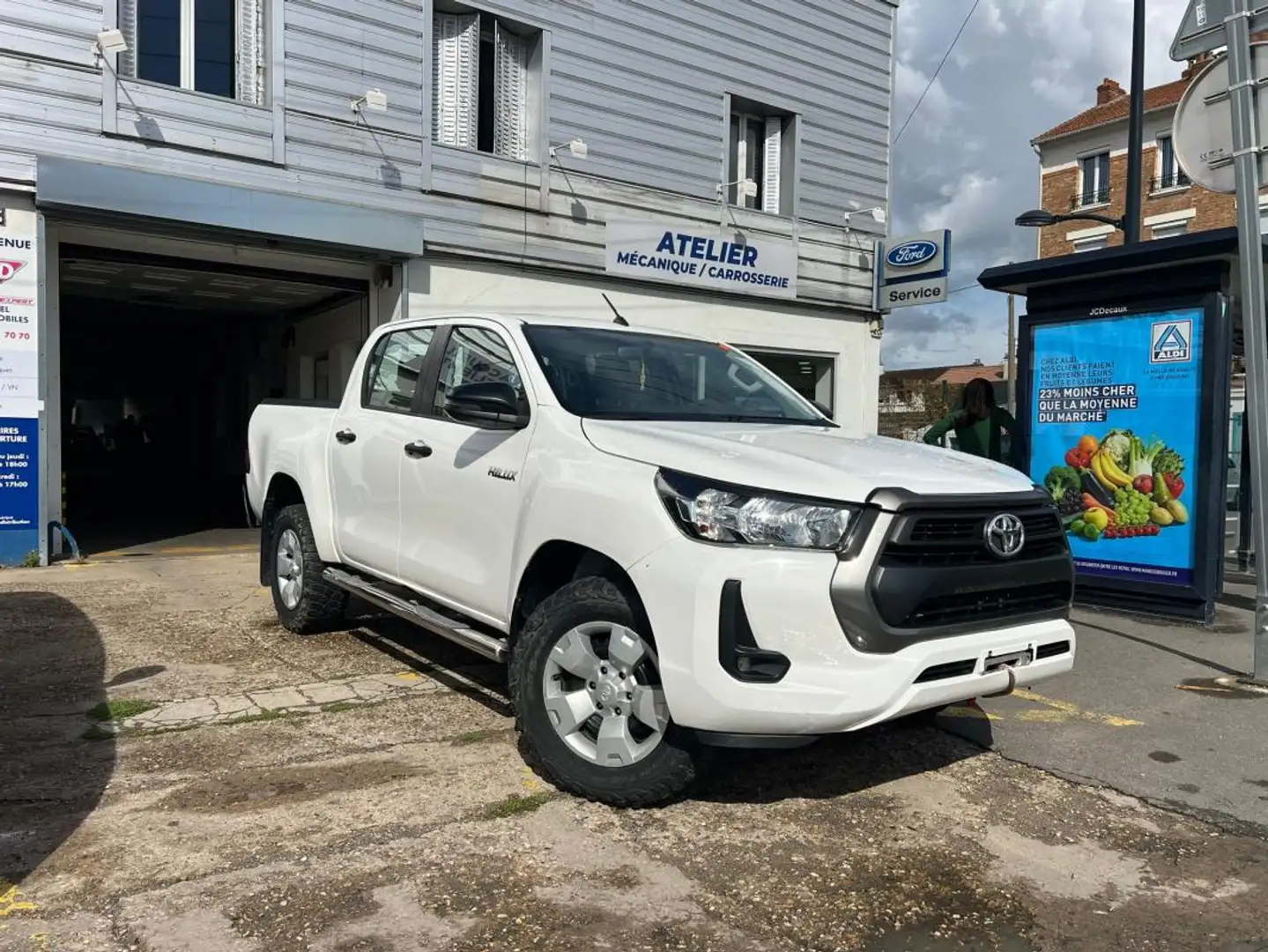 Toyota Hilux IV 4WD 2.4 D-4D 150 DOUBLE CABINE Blanc - 2