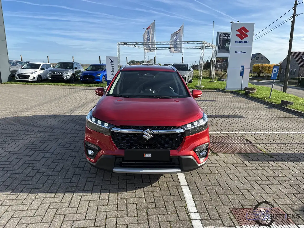 Suzuki SX4 S-Cross Grand Luxe + 2WD (MY24) 8