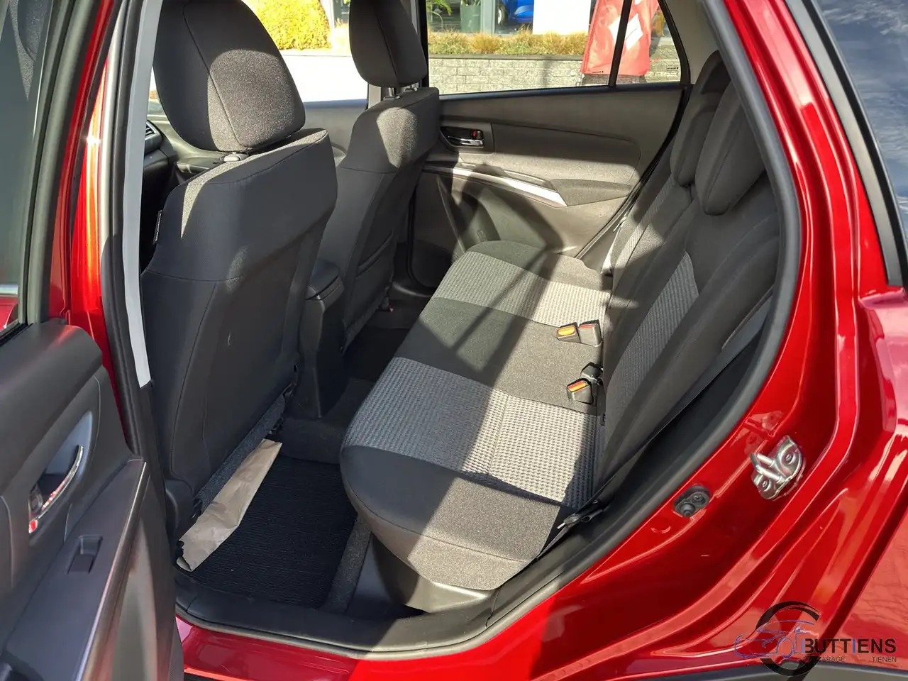 Suzuki SX4 S-Cross Grand Luxe + 2WD (MY24) 15