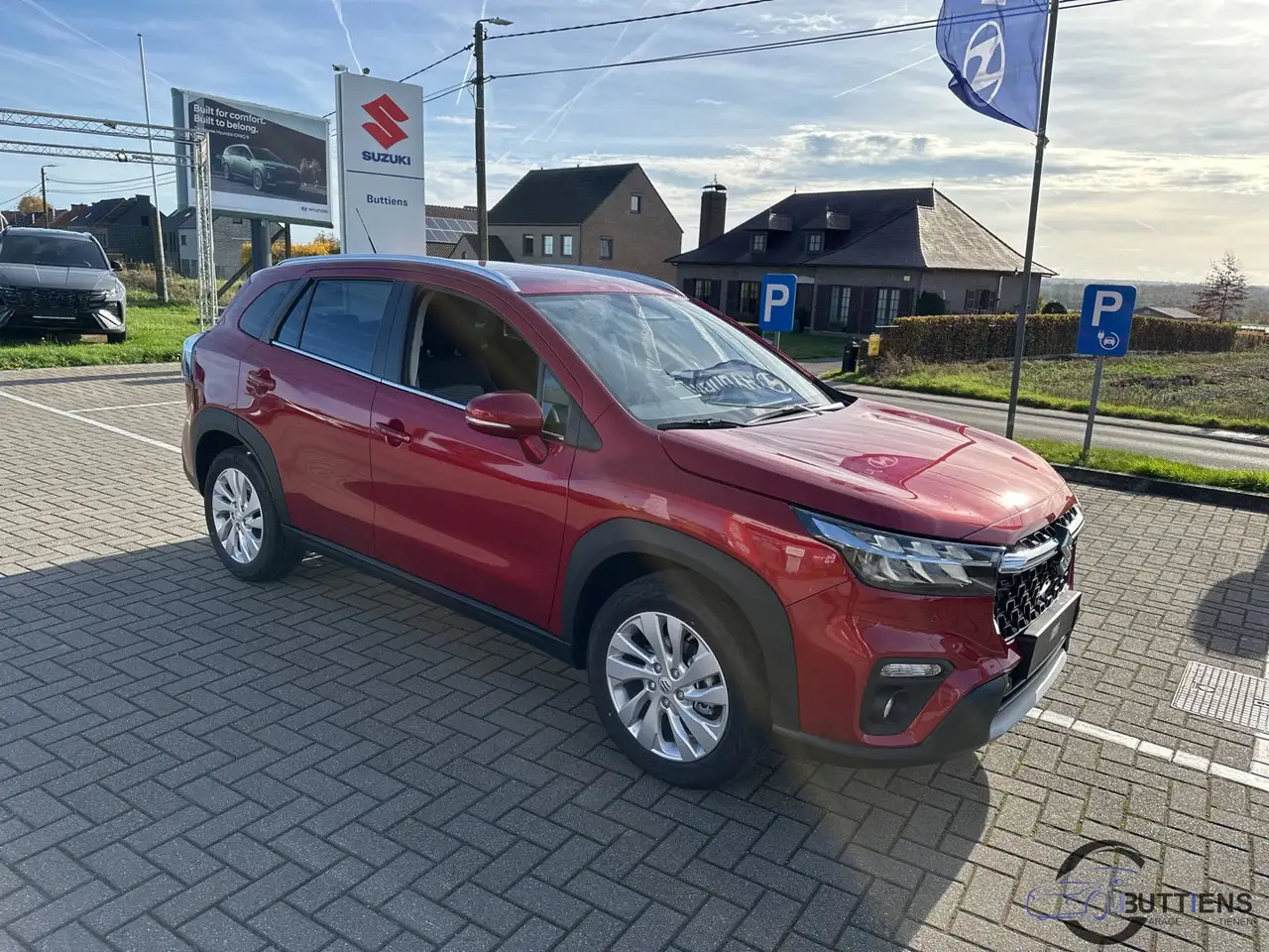 Suzuki SX4 S-Cross Grand Luxe + 2WD (MY24) 7