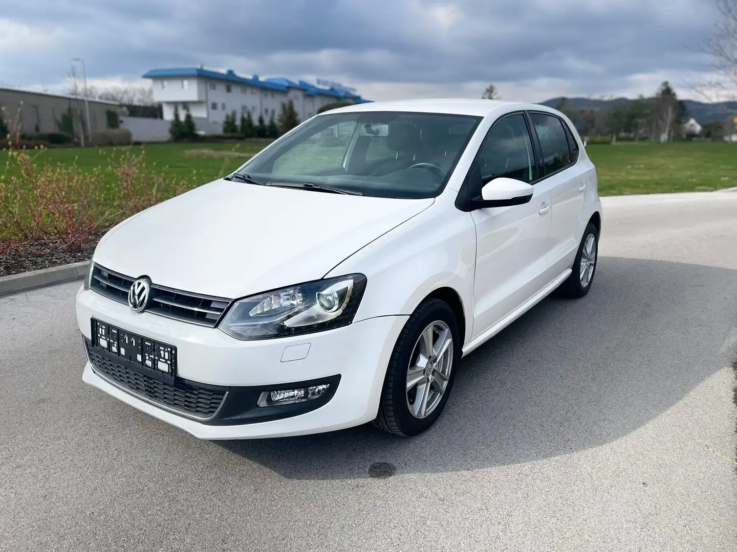 Volkswagen Polo Highline Blanc - 2