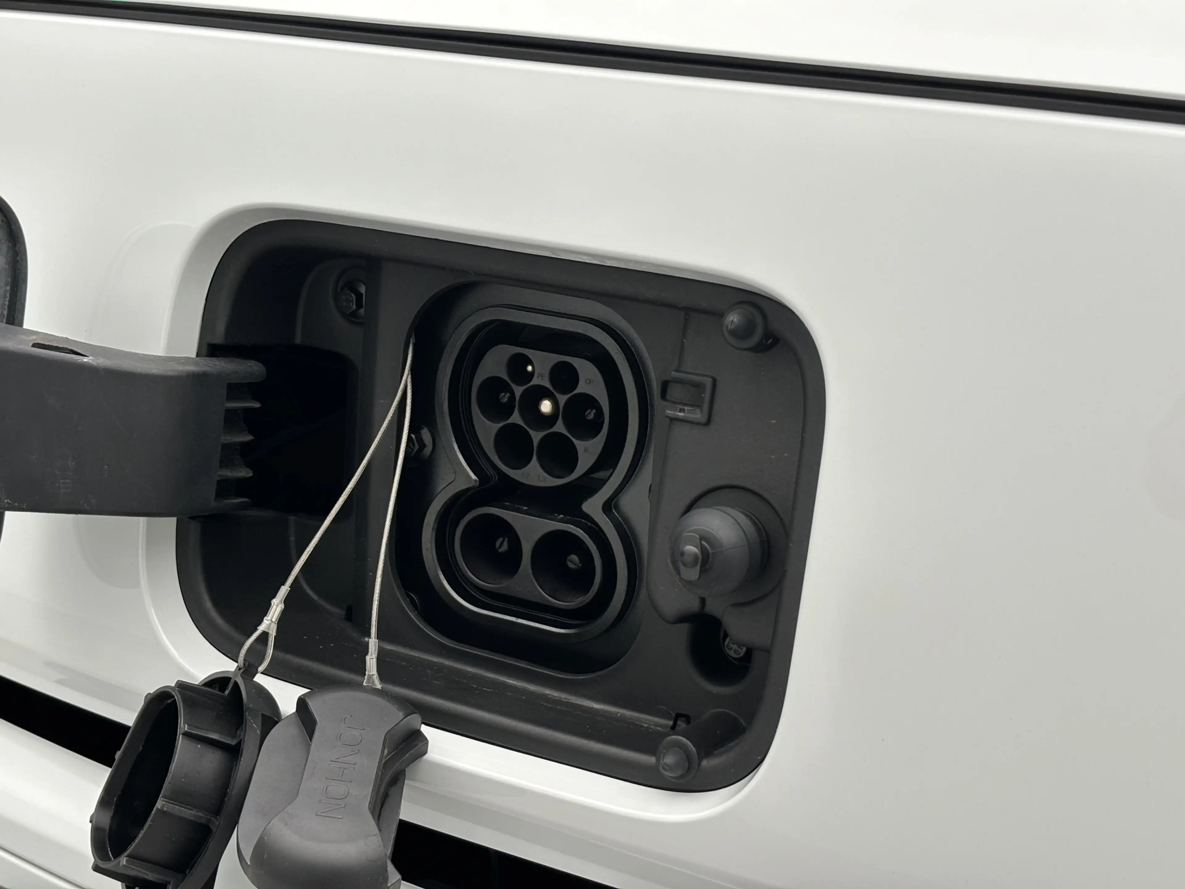 Leapmotor T03 Design 37.3 kWh Volledig Elektrisch met 265 km WLT — photo 5