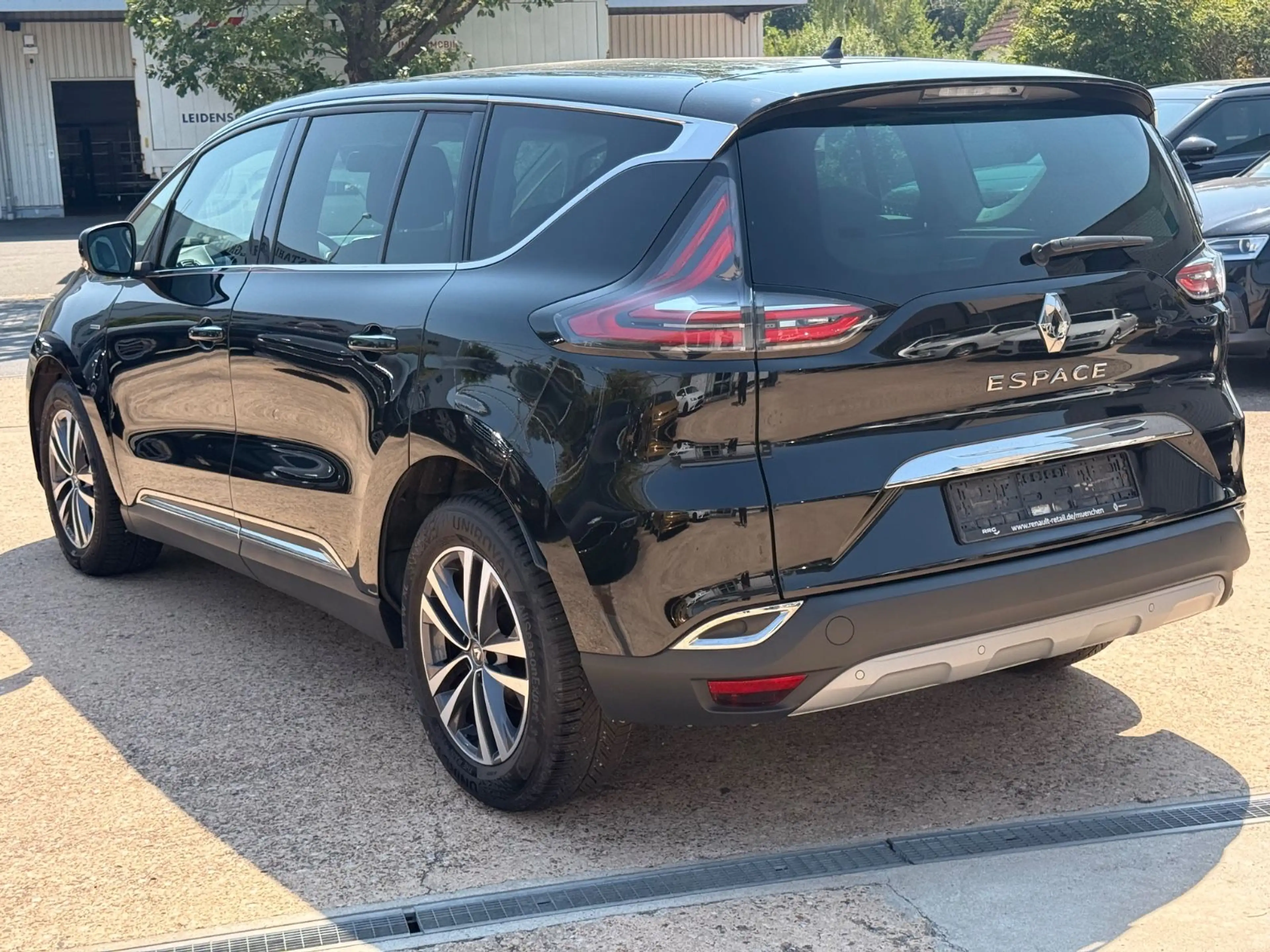 Renault Espace V Limited — photo 6