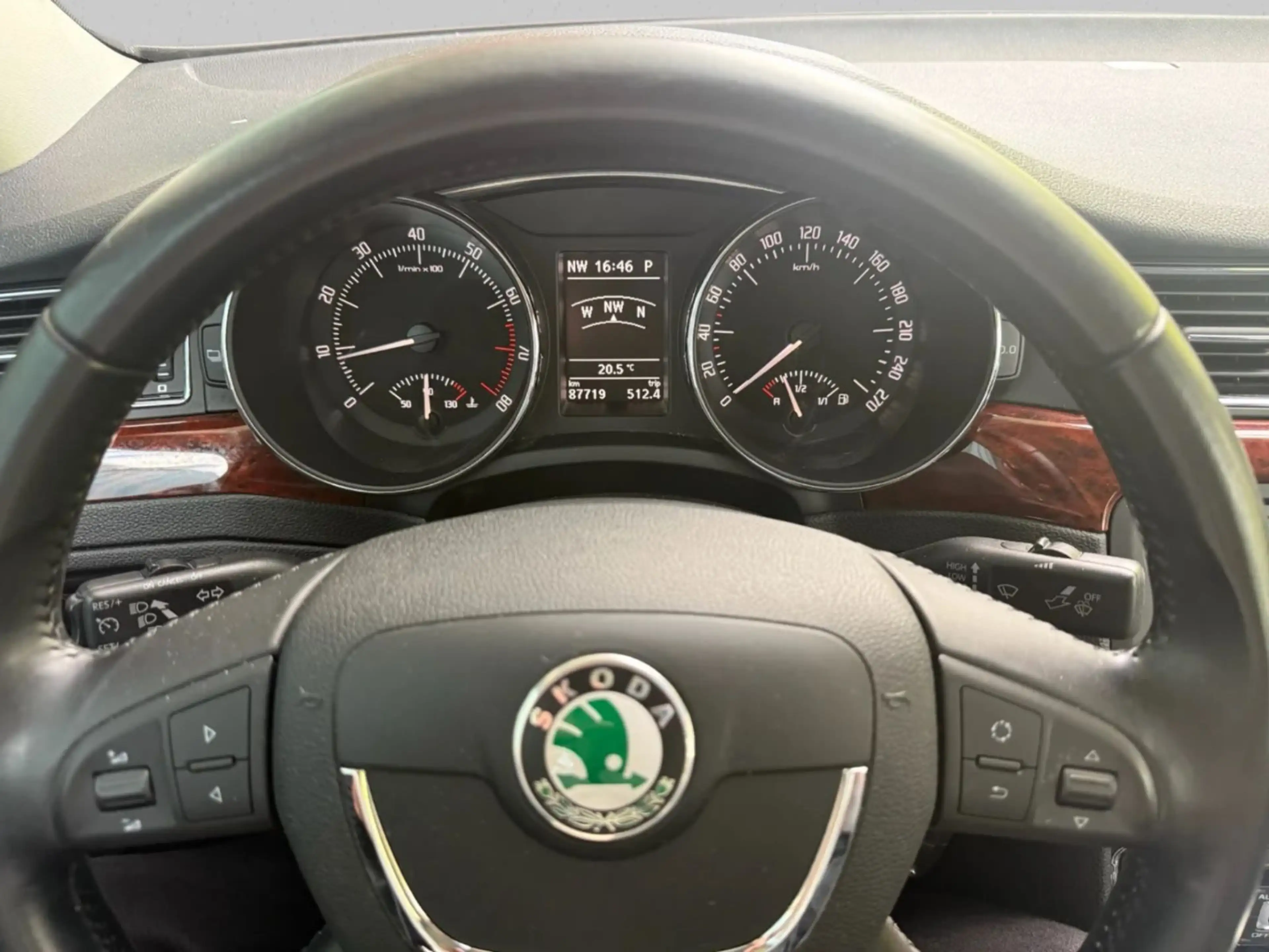 Skoda Superb Elegance Scheckheft — photo 5