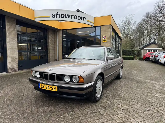 BMW 520 5-serie 520i Schuifdak Youngtimer! BTW Auto!