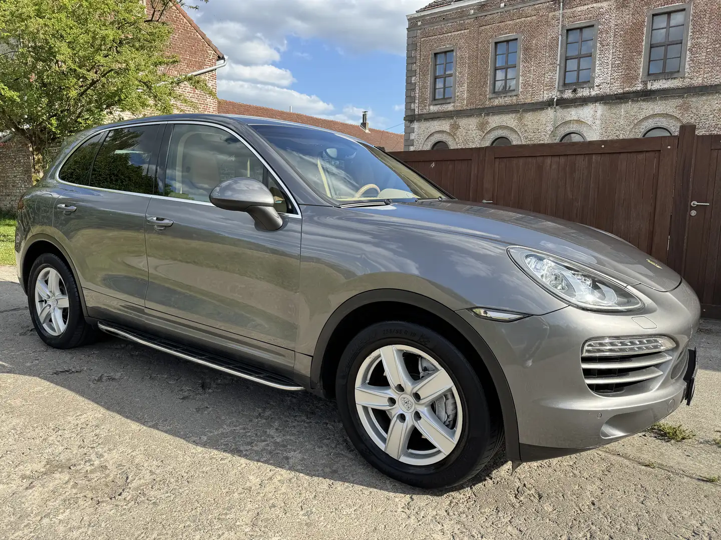 Porsche Cayenne 3.0 D V6 Tiptronic S *XENON*GPS*CRUISE* Gris - 1