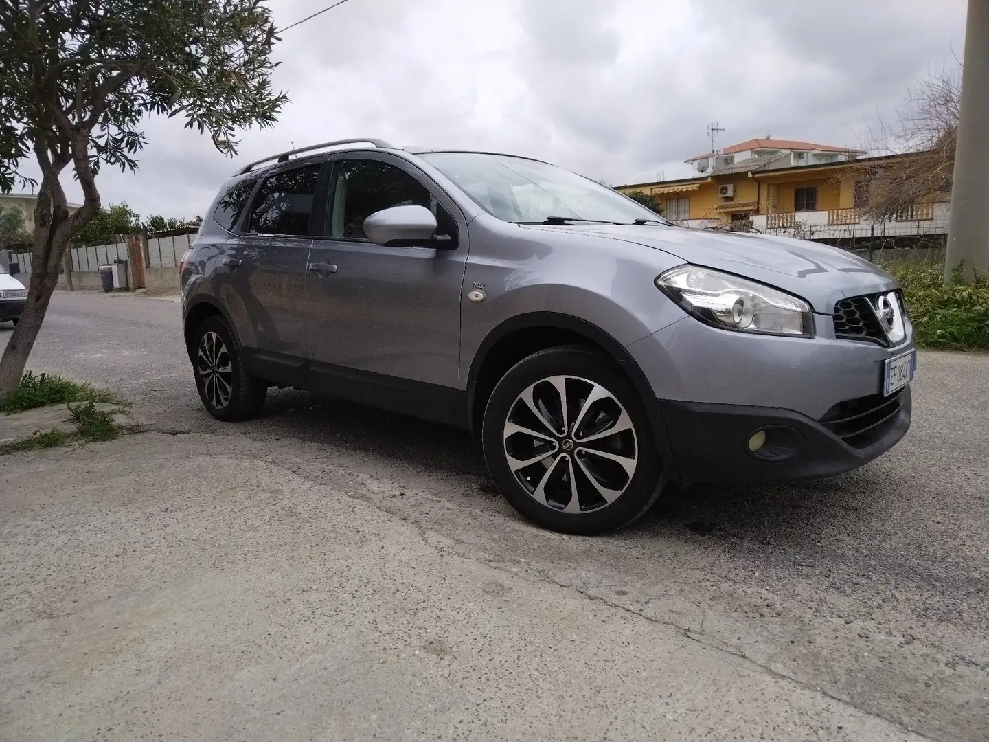 Nissan Qashqai+2 N-tech Grigio - 1