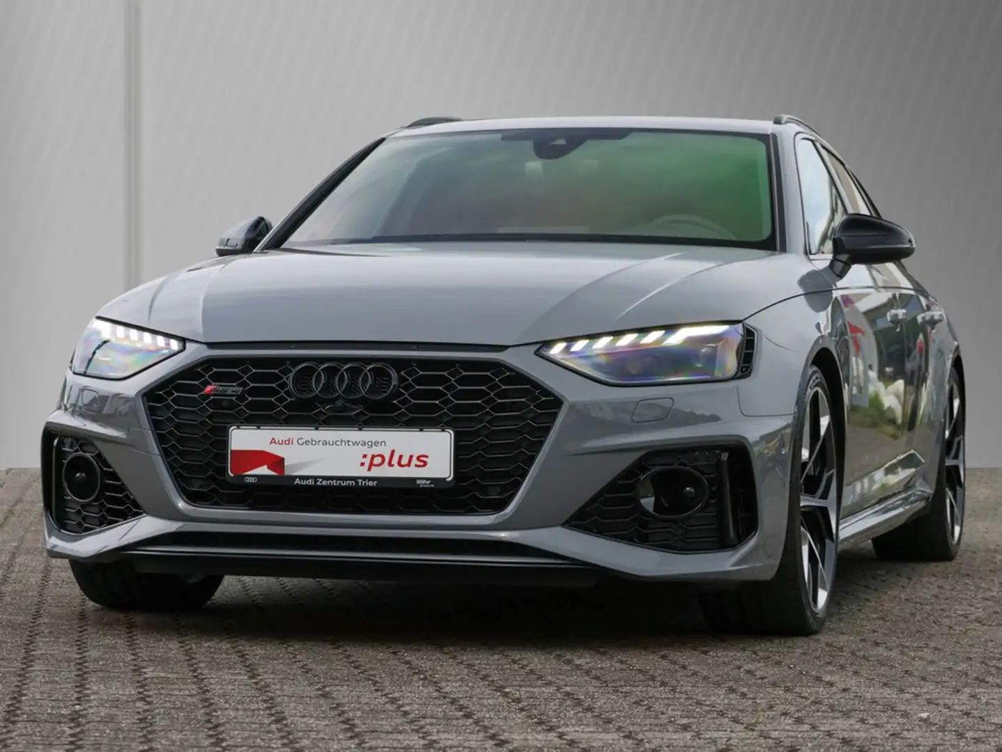Audi RS4 RS 4 Avant 2.9 TFSI quattro RS Competition Grau - 2
