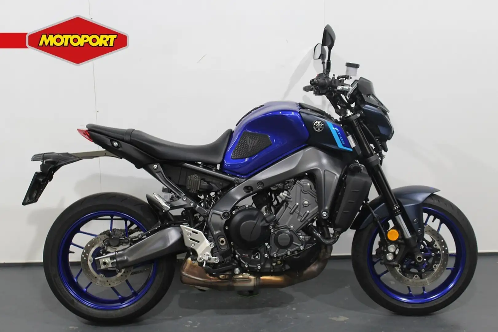 Yamaha MT-09 Zwart - 1