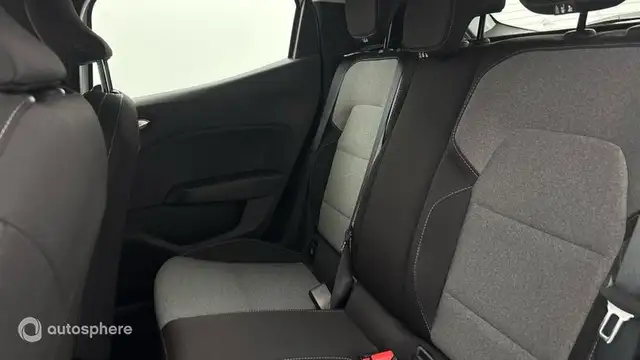 Renault Clio view 13