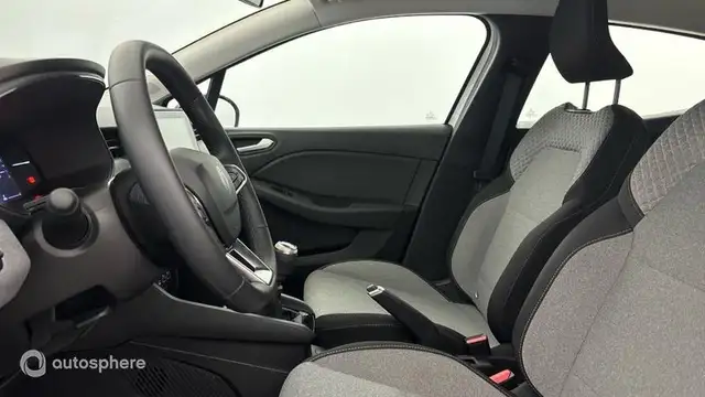 Renault Clio view 12