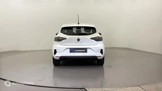 Renault Clio view 6
