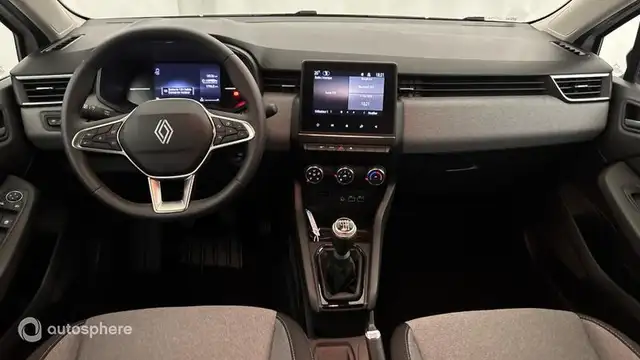 Renault Clio view 11