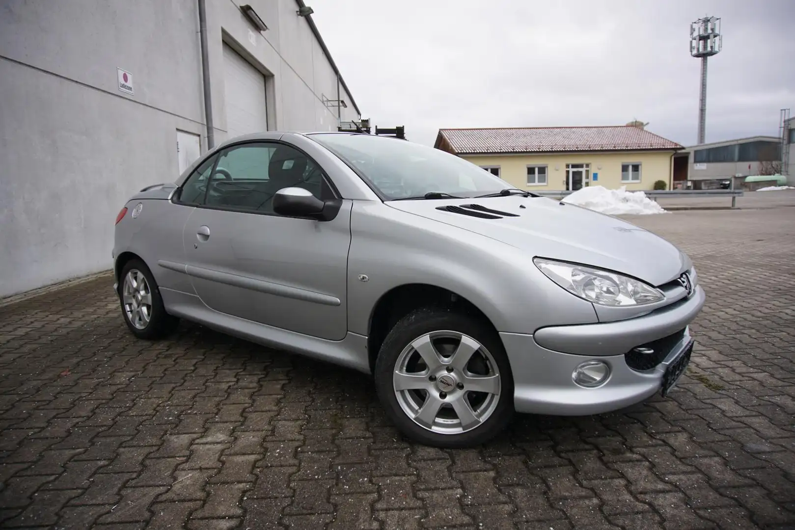 Peugeot 206 1.6 16V Cabrio Radio Klima 2.Hand Grey - 1