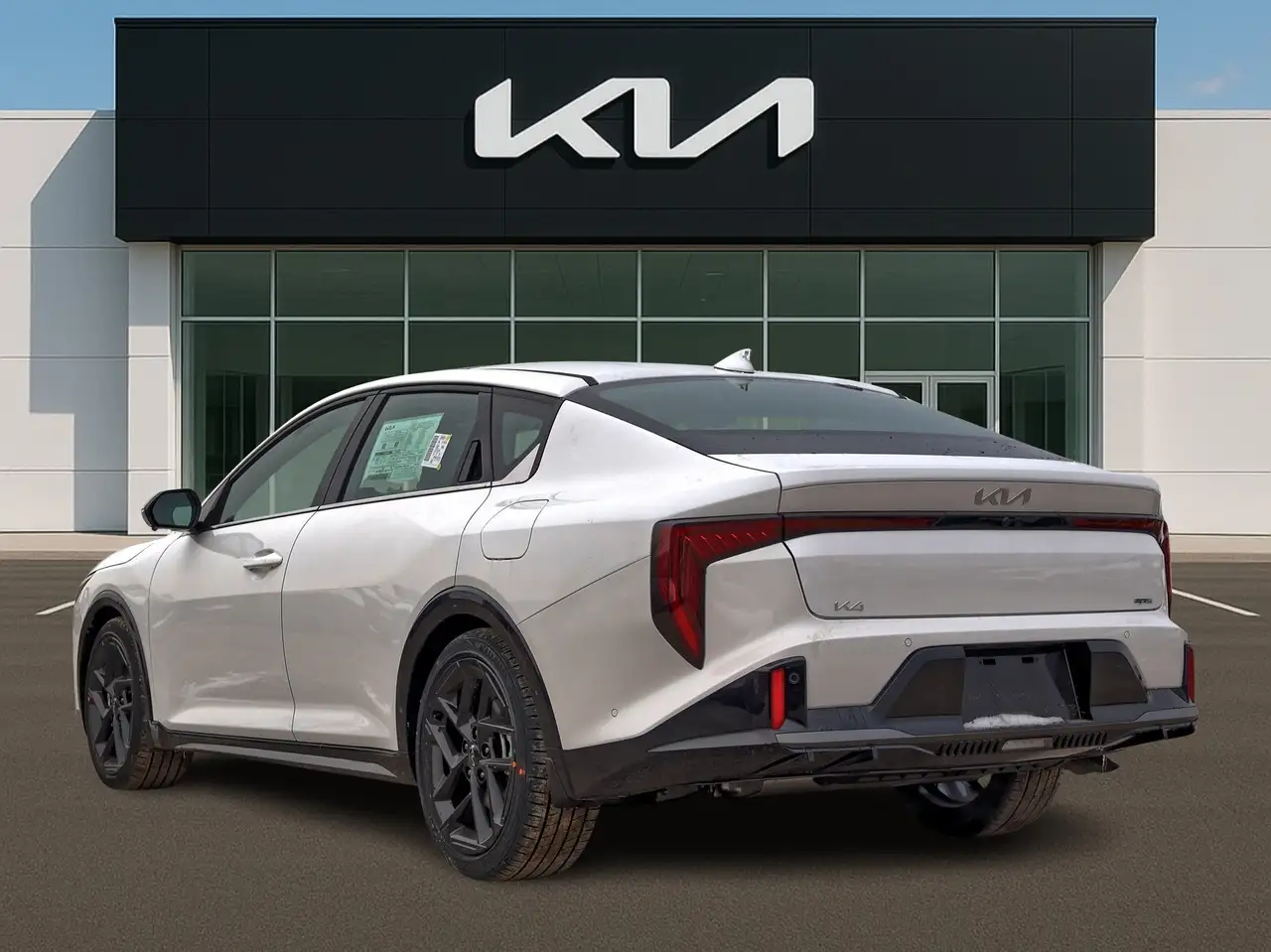 Kia K4 снимка Kia K4