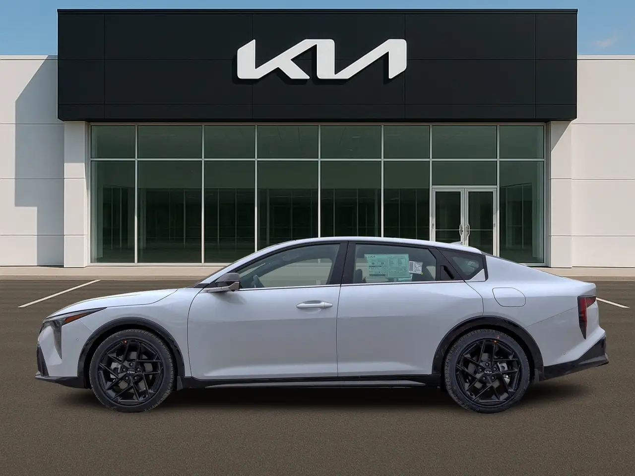 Kia K4 снимка Kia K4