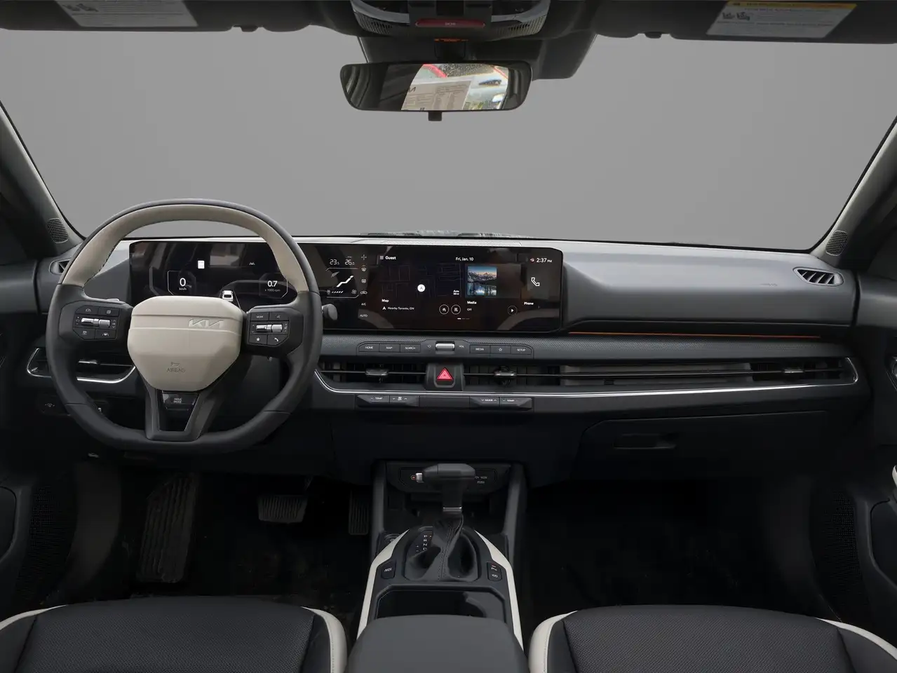 Kia K4 снимка Kia K4